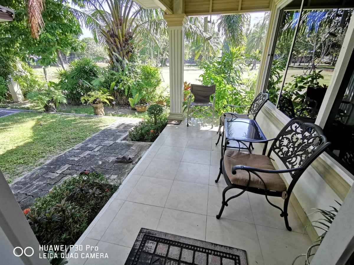 Vacation Garden Villa Thalang Esterno foto