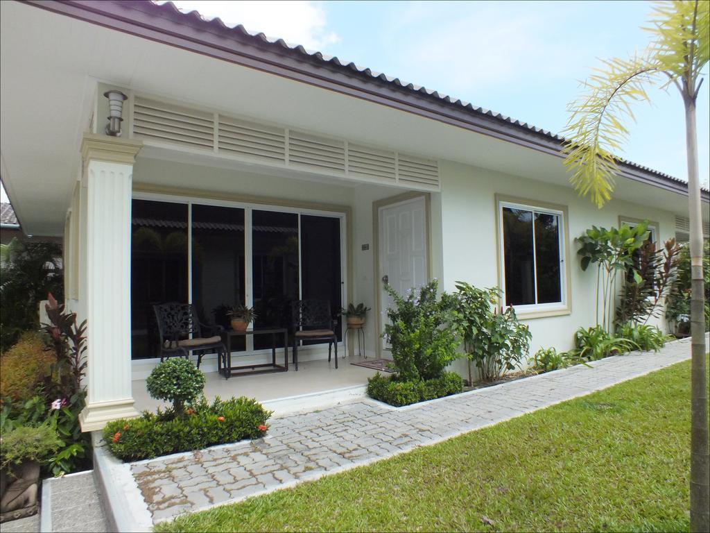 Vacation Garden Villa Thalang Esterno foto