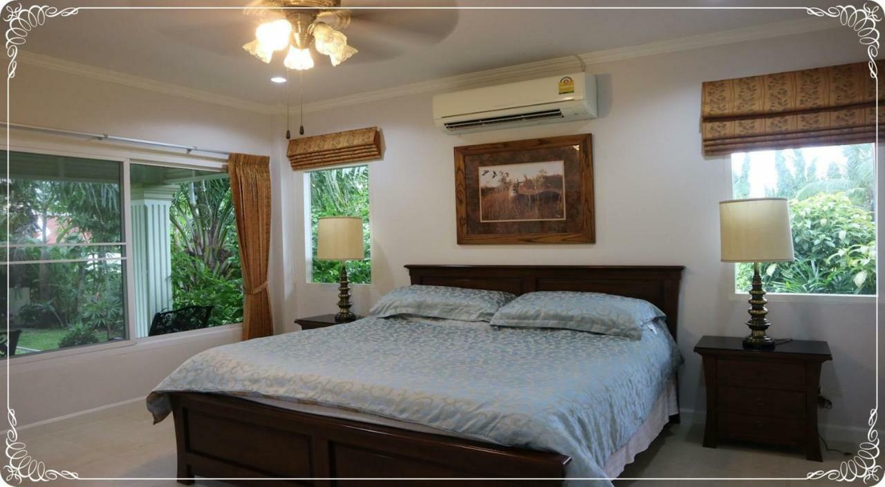 Vacation Garden Villa Thalang Esterno foto