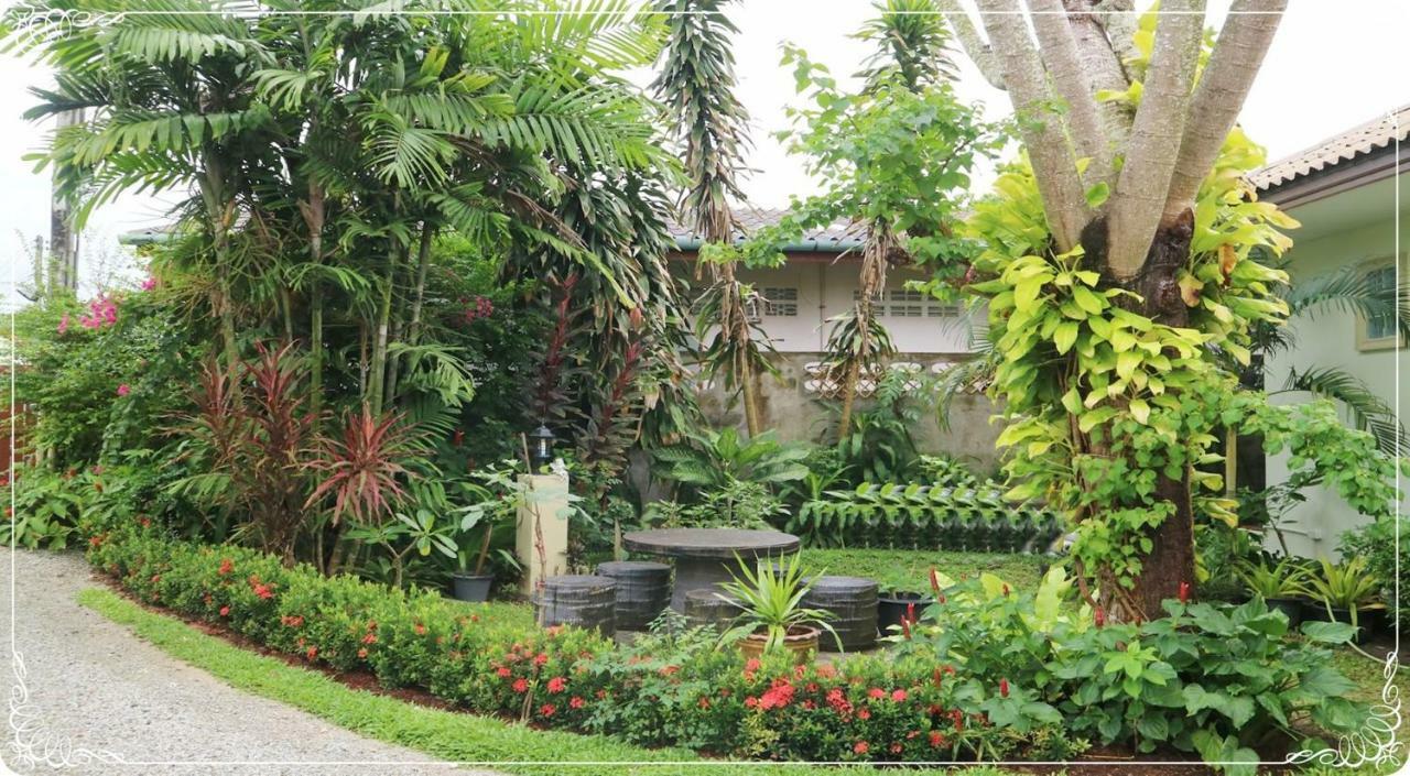 Vacation Garden Villa Thalang Esterno foto